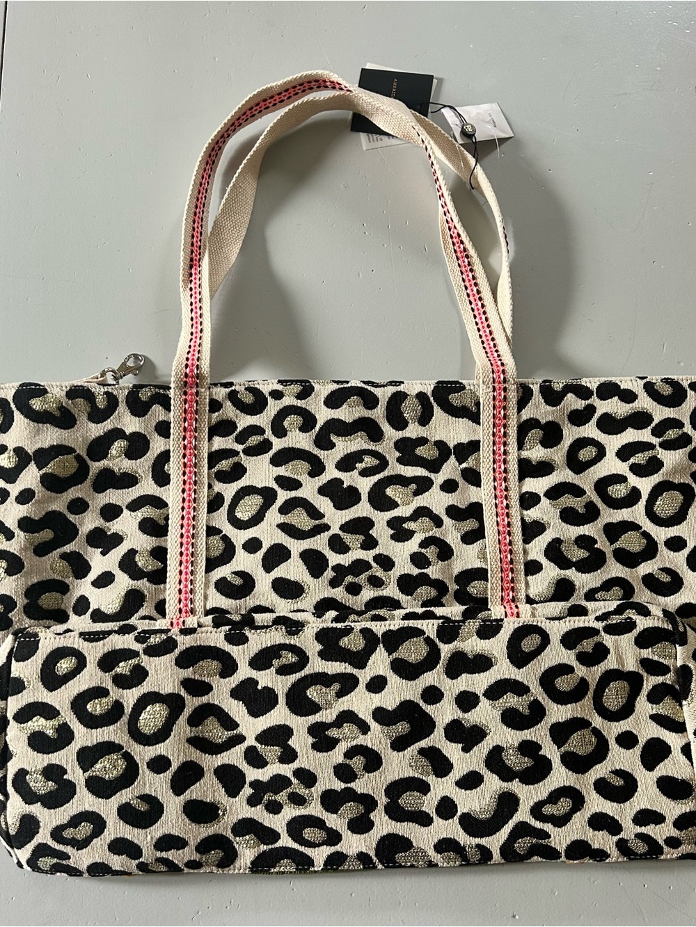 NWT America & Beyond Forestry Leopard Beaded Embellished Tote Bag - Picture 8 of 8